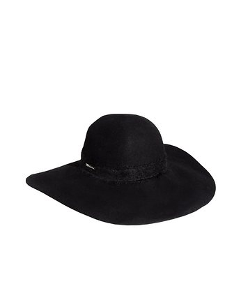 Costume National — e-commerce