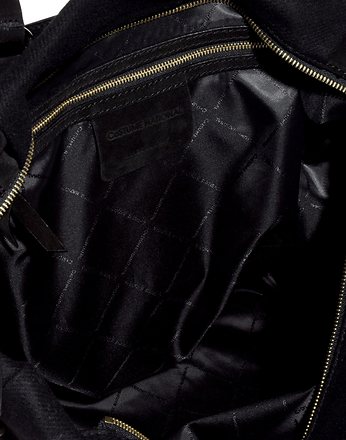 Costume National — e-commerce