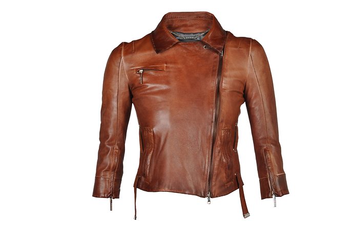Costume National — e-commerce