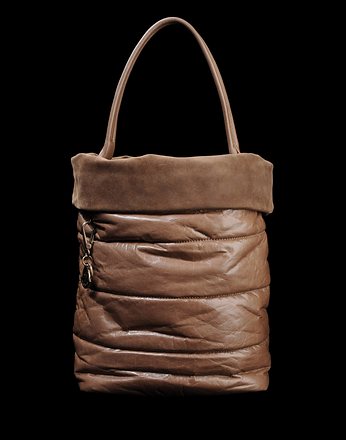 Moncler — e-commerce