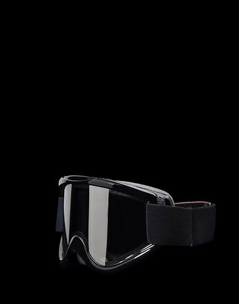 Moncler — e-commerce