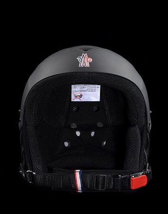 Moncler — e-commerce